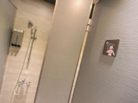 奇異果快捷旅店-台中站前二館-青年旅舍淋浴間