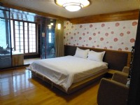 Full Moon Spa-
