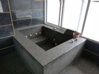 Full Moon Spa-