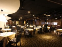 Grand Earl Hotel-Royal House