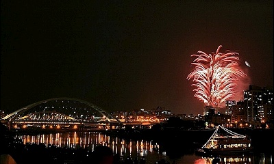 Fireworks (photo by Proboss)