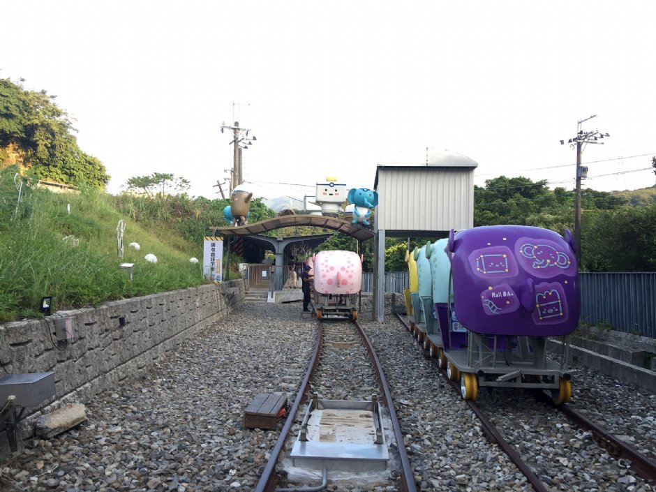 深澳鐵道自行車 攝影：Eva隨手拍