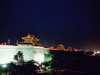 西安城牆夜景<br/> 攝影：林明德
