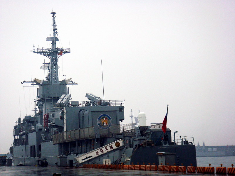 汾陽軍艦 攝影：余燕鳳