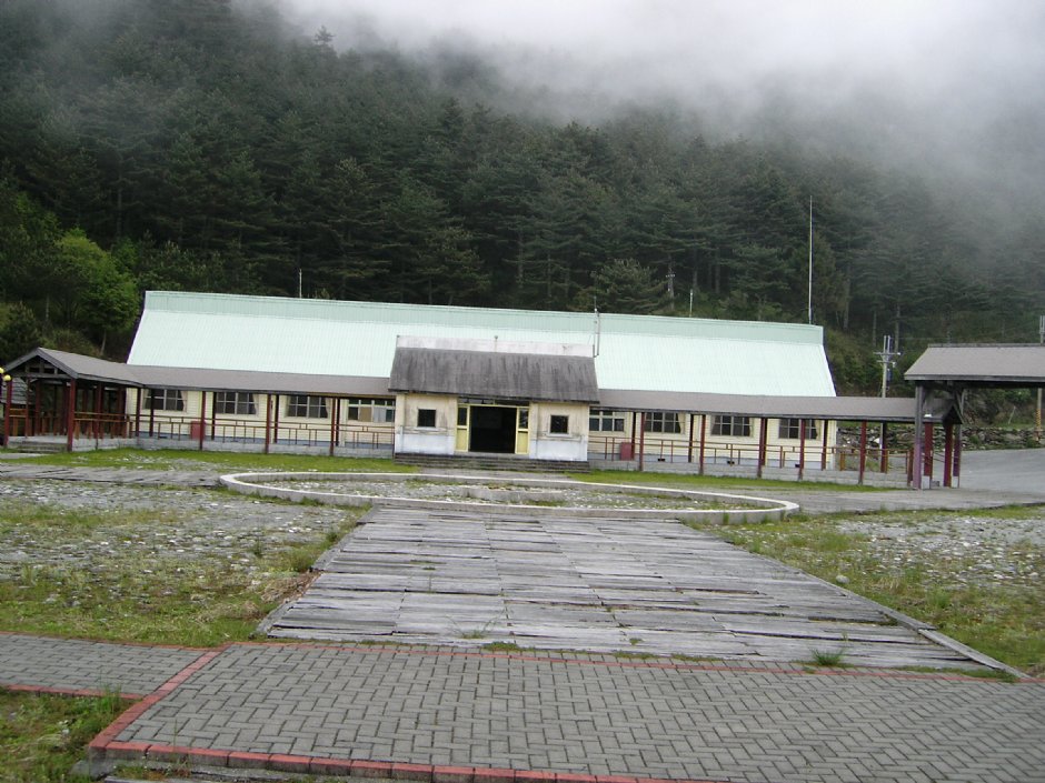 救国团垭口山庄广场 摄影：救國團埡口山莊
