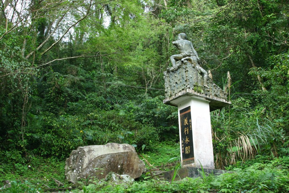 吳萬生義士像 攝影：簡時強