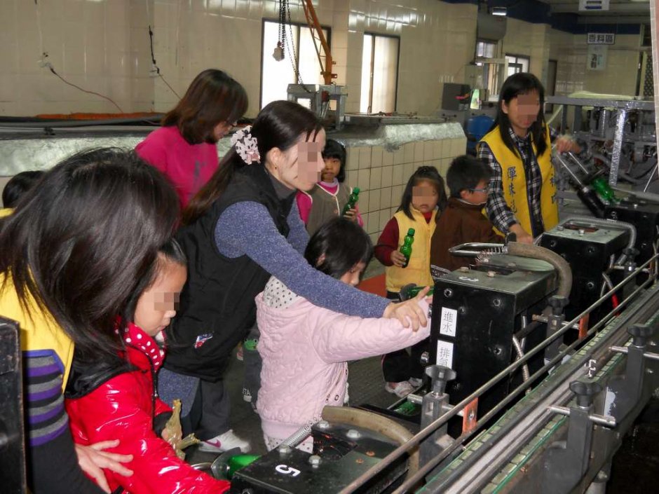 彈珠汽水DIY 攝影：大補內彈珠汽水觀光工廠