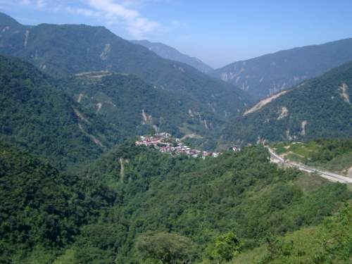 山中小城 攝影：老山羊