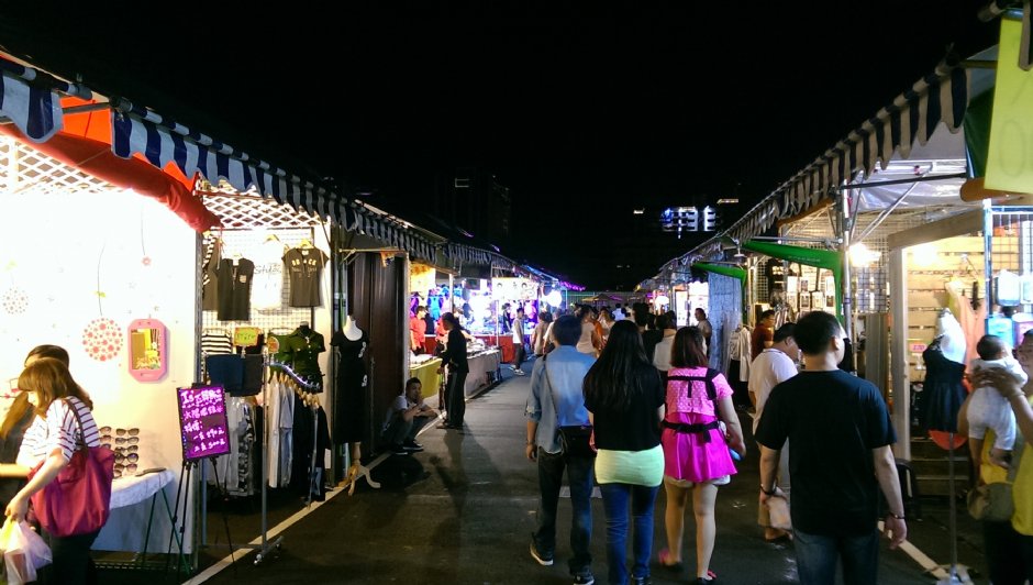 興仁花園夜市 攝影：Eva隨手拍