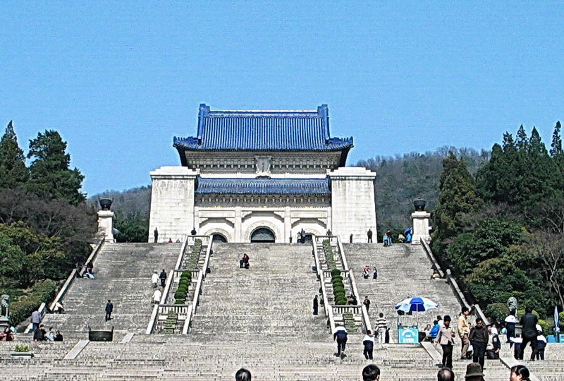 中山陵 入口 攝影：馮順