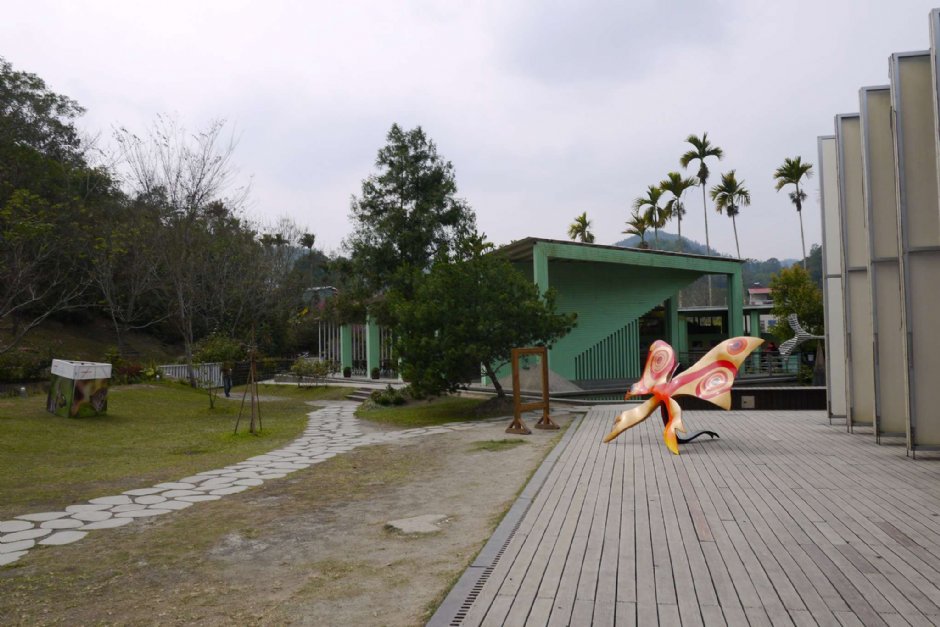 紙教堂 攝影：旅遊王攝影組