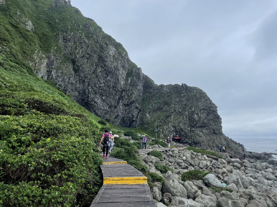 基隆嶼環海步道 攝影：Eva隨手拍