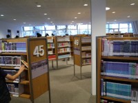 高雄市立圖書館總館多媒體資料區<br/> 攝影：旅遊王攝影組