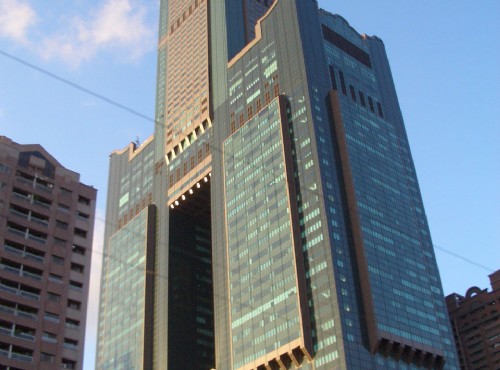 高雄85大樓