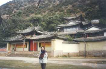 黑龍潭園內的五鳳樓 攝影：台灣中國旅行社