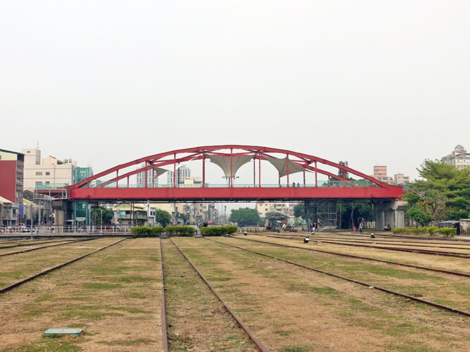 鐵道園區天空雲台 攝影：meiyin