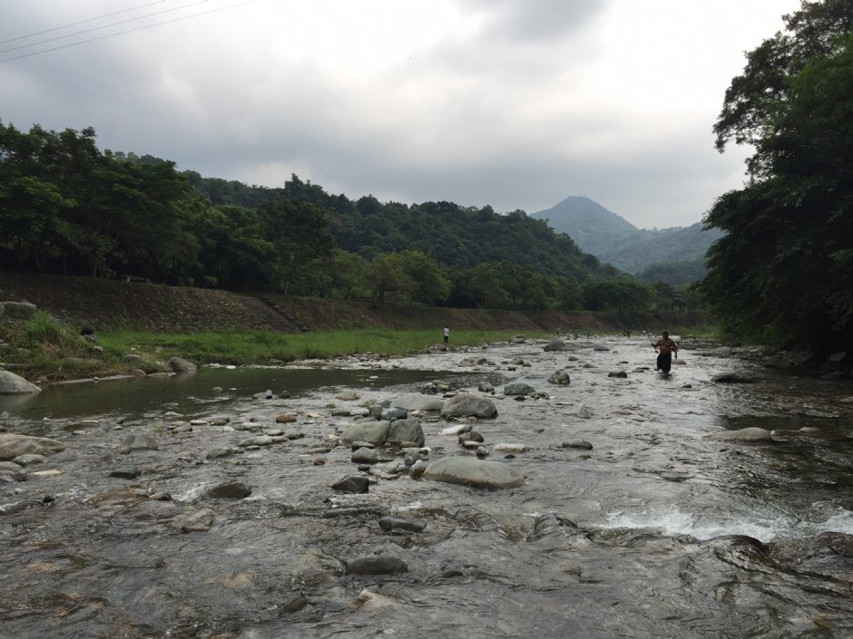 白鮑溪 攝影：旅遊王攝影組