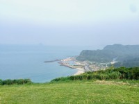 站在萬里飛行場可一覽翡翠灣海景<br/> 攝影：Eva隨手拍