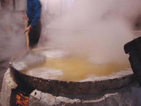 製鹽滷水-01 攝影：星盟旅行社