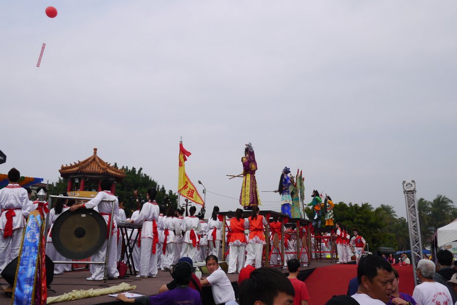 2014宋江陣嘉年華會台灣戲曲學院 攝影：三井