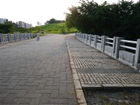 高雄都會公園<br/> 攝影：三個井