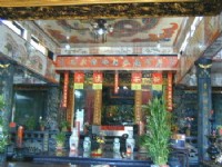 本廟的大殿<br/> 攝影：李棟梁