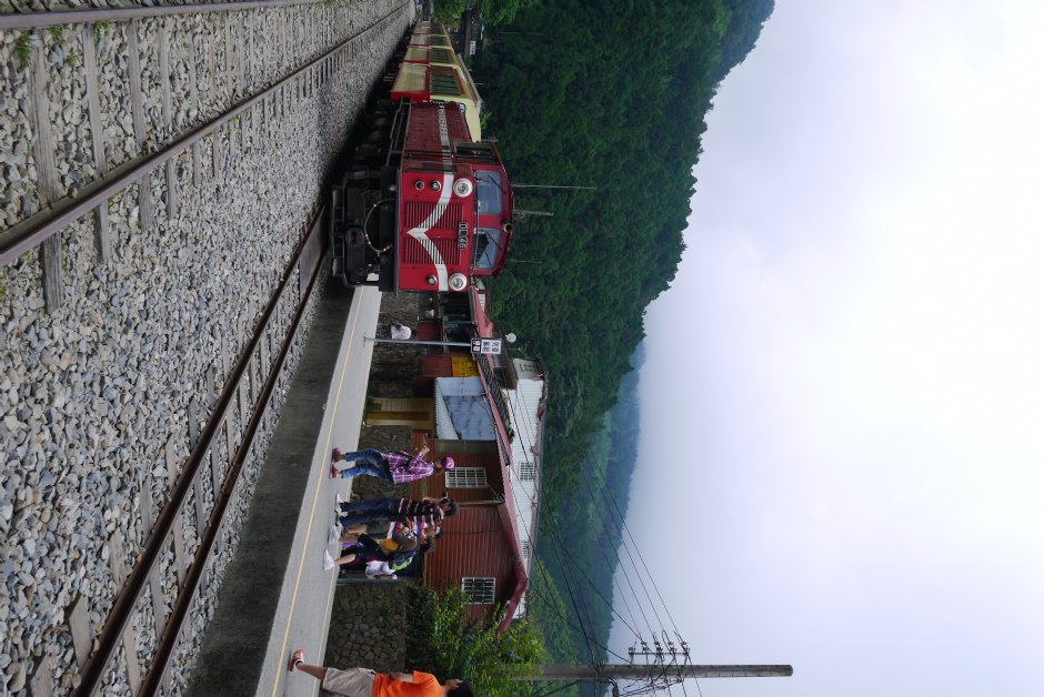 201407姊妹鐵路列車 攝影：三個井