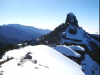 小霸尖山<br/> 攝影：林文智