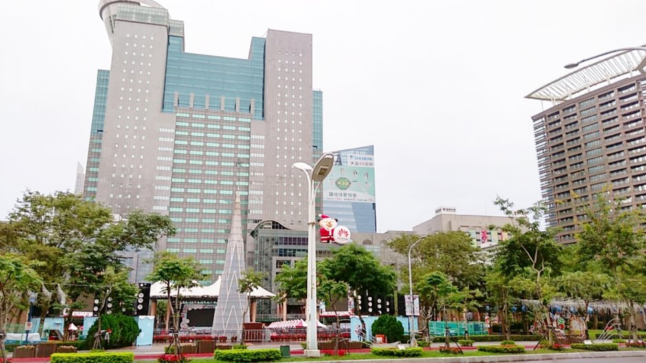 新北市市民廣場 攝影：Eva隨手拍