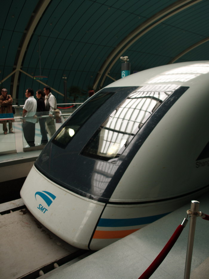 上海磁浮列車 攝影：簡時強