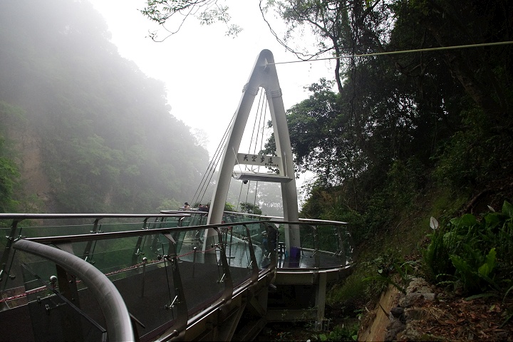 小烏來天空步道 攝影：Eva隨手拍