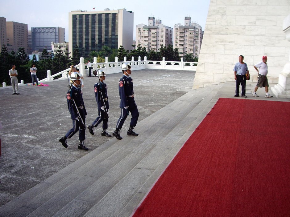 中正紀念堂衛兵交接 攝影：Eva隨手拍