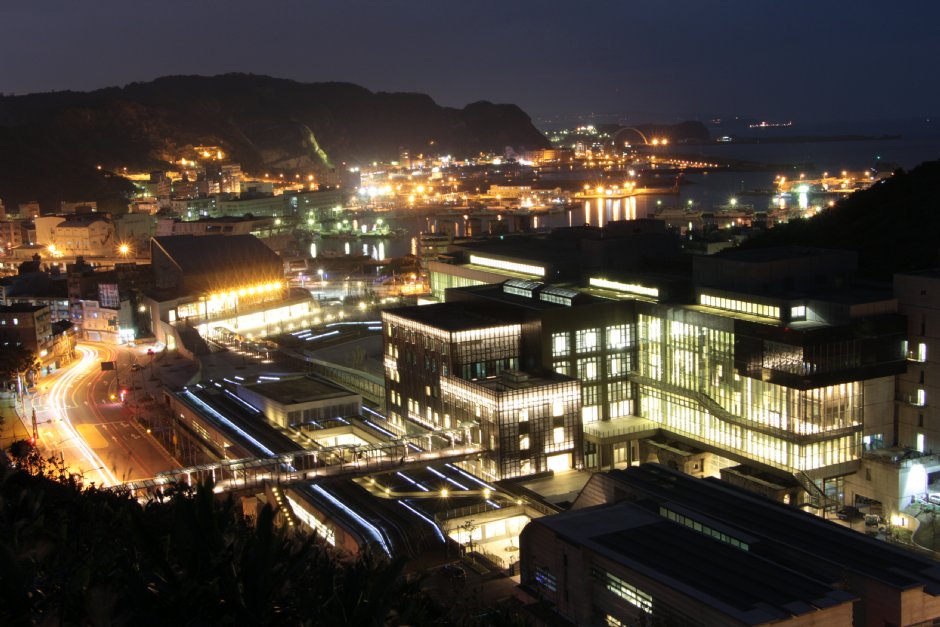 主題夜晚燈光全開 攝影：慶富集團/慶陽海洋企業(股)
