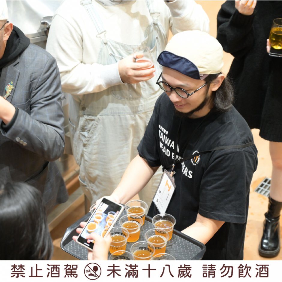 啤酒試飲 攝影：啤酒頭釀造酒廠 提供