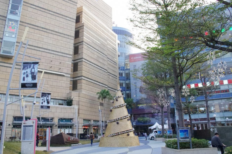 夢時代購物中心 攝影：Eva隨手拍