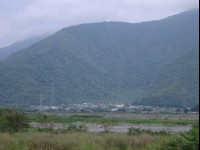 遠方的鄉鎮<br/> 攝影：老山羊