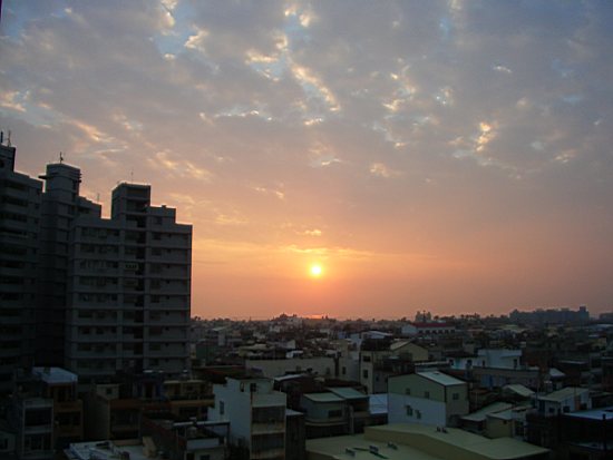 城市夕陽 攝影：老山羊