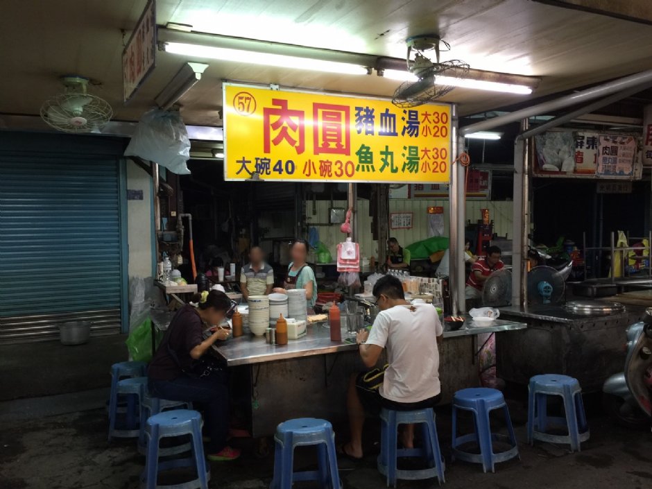 屏東夜市 攝影：劉純娟