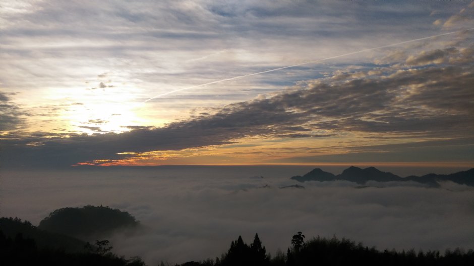 阿里山雲海 攝影：晏伶