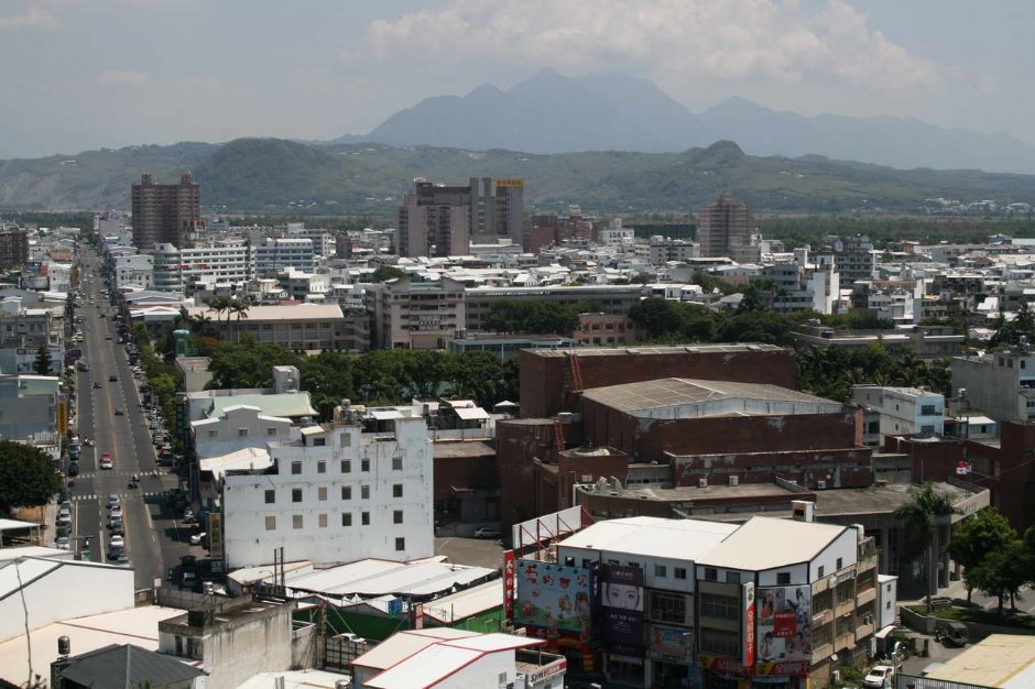 鯉魚山眺望台東市 攝影：老山羊部落格