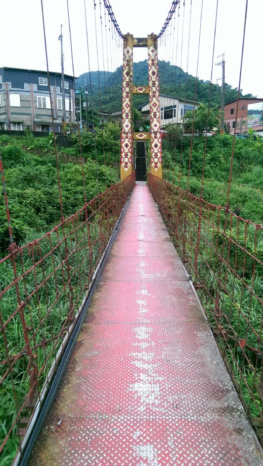 寒溪吊橋 攝影：Eva隨手拍