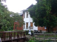 溫泉博物館另一處入口<br/> 攝影：鄭瑄頤