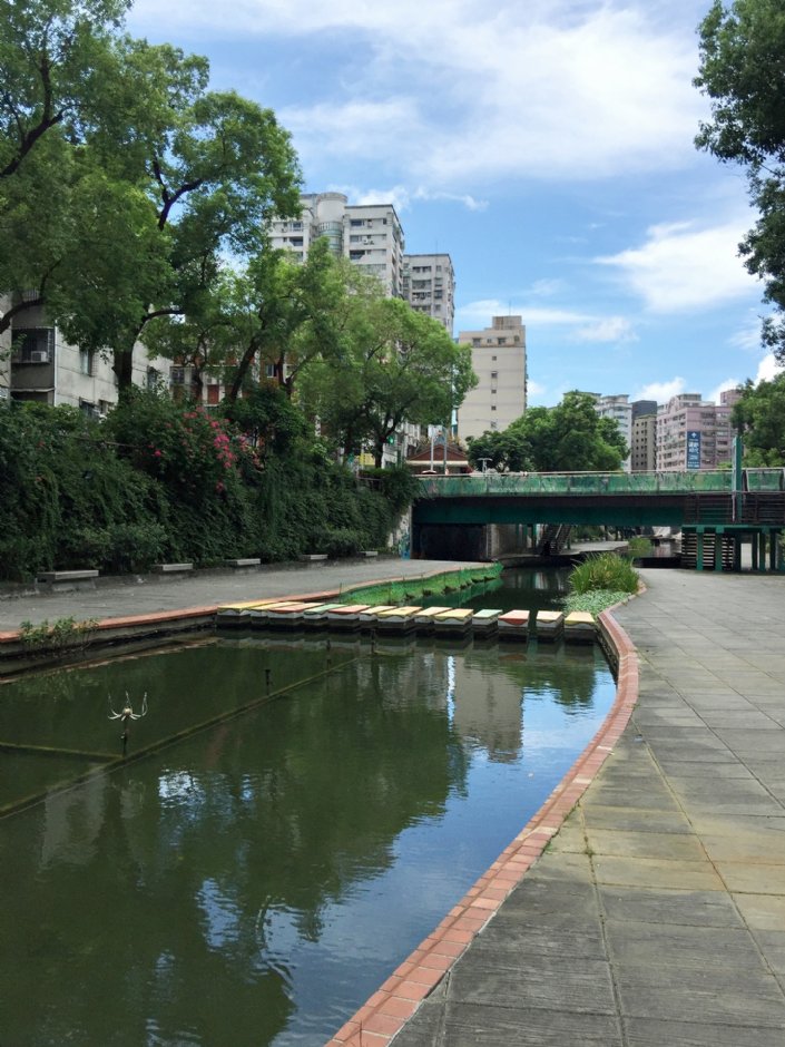 中港大排 攝影：Eva隨手拍