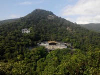 遠眺圓覺寺<br/> 攝影：Lu