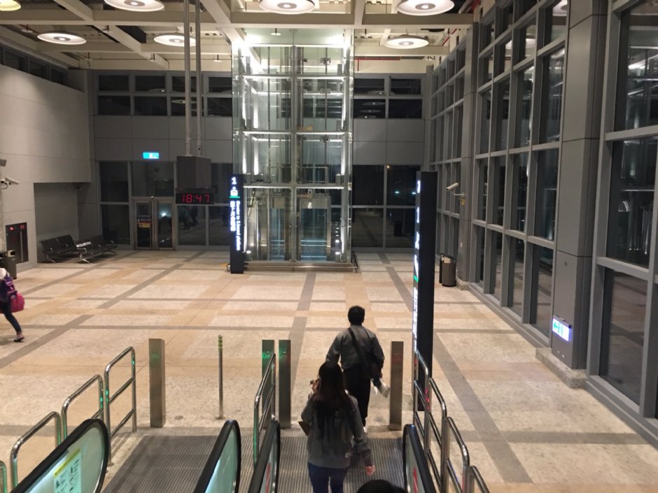 苗栗高鐵站 攝影：史多芬