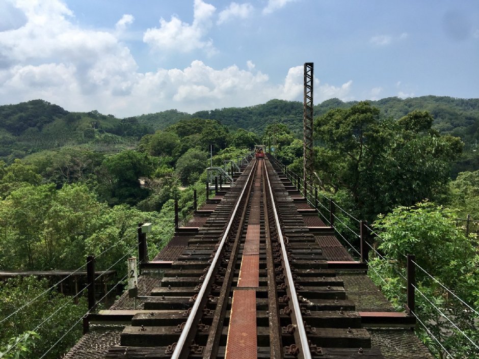魚藤坪鐵橋 攝影：Eva隨手拍