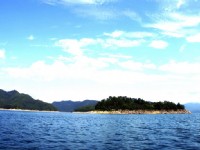 千島湖-湛藍湖水<br/> 攝影：余錫堅