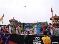 2014宋江陣嘉年華會台灣戲曲學院<br/> 攝影：三井