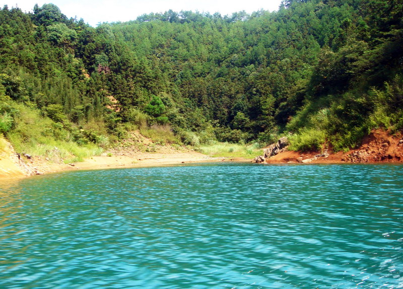 青山碧水 攝影：余錫堅