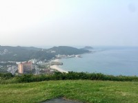 站在萬里飛行場可一覽翡翠灣海景<br/> 攝影：Eva隨手拍